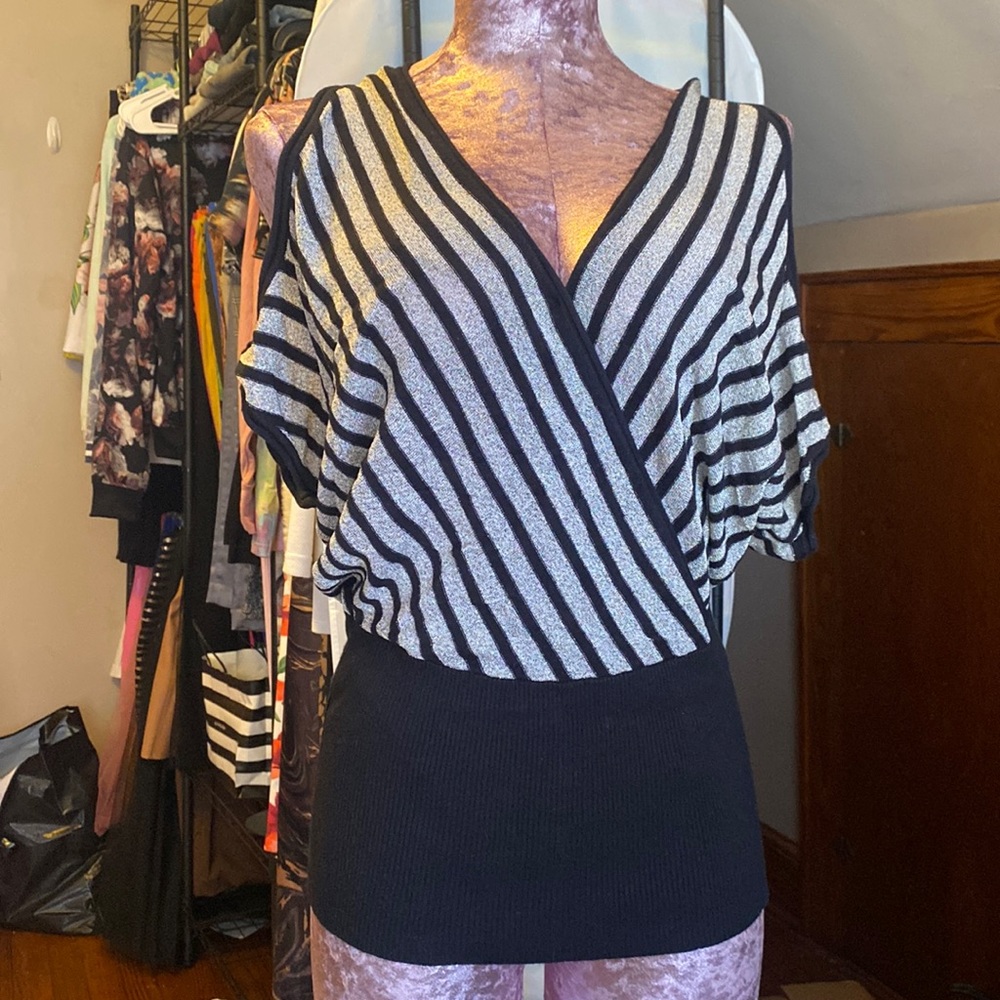 CACHE gold/black shimmer sweater